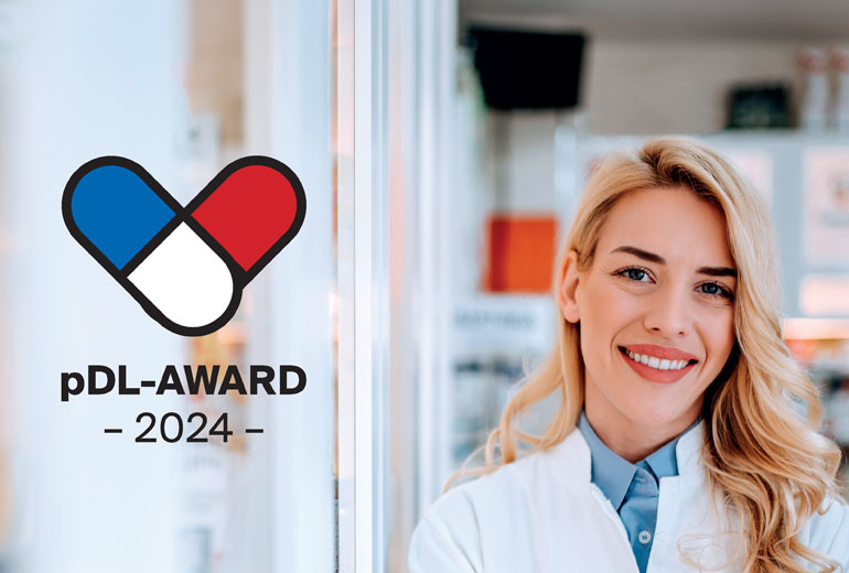 Lächelnde Apothekerin und Logo des pDL-Award