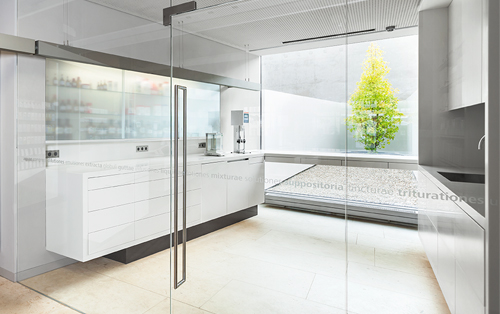 Rezeptur der Löwen Apotheke in Trier